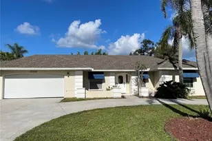 3819 Countryside Ln, Sarasota, FL 34233 - Photo 1