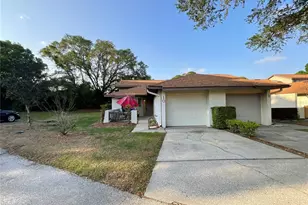 940 Fenton Ln, Lakeland, FL 33809 - Photo 1