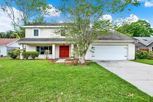 12206 Snead Pl, Tampa, FL 33624 - Photo 1