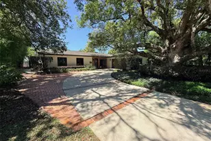 921 N Thistle Ln, Maitland, FL 32751 - Photo 1