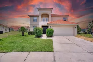573 Viola Dr, Davenport, FL 33837 - Photo 1
