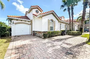 802 Brunello Dr, Davenport, FL 33897 - Photo 1