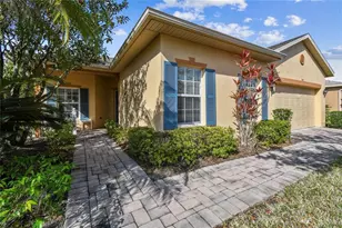 555 Davinci Pass, Kissimmee, FL 34759 - Photo 1