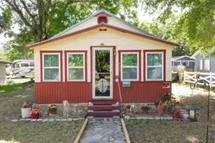 707 Virginia Ave, Saint Cloud, FL 34769 - Photo 1