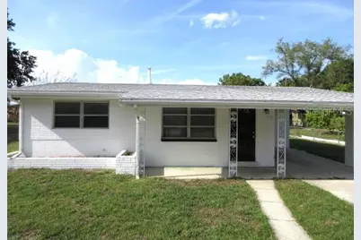 131 E Camphor Street, Avon Park, FL 33825 - Photo 1