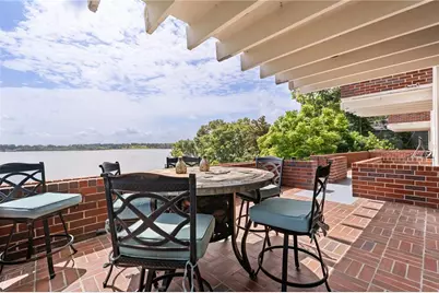 550 Lake Otis Drive SE, Winter Haven, FL 33880 - Photo 1