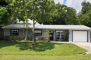 745 17th Ave, Vero Beach, FL 32962 - Photo 1