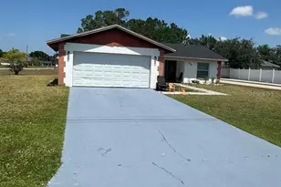 394 Colonade Ct, Kissimmee, FL 34758 - Photo 1