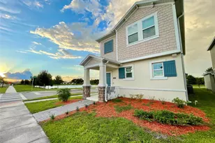 1543 Cross Prairie Pkwy, Kissimmee, FL 34744 - Photo 1