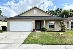 2944 Summer Winds Cir, Saint Cloud, FL 34769 - Photo 1