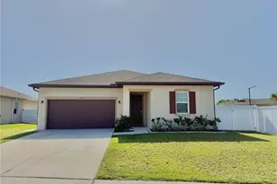 1685 Gentle Breeze Dr, Saint Cloud, FL 34771 - Photo 1