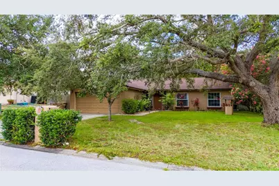 11649 Crescent Pines Boulevard, Clermont, FL 34711 - Photo 1