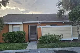 16 Silver Park Cir, Kissimmee, FL 34743 - Photo 1