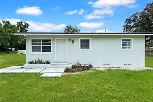 525 S Seminole Ave, Fort Meade, FL 33841 - Photo 1