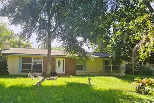 961 Shore Dr, Kissimmee, FL 34744 - Photo 1