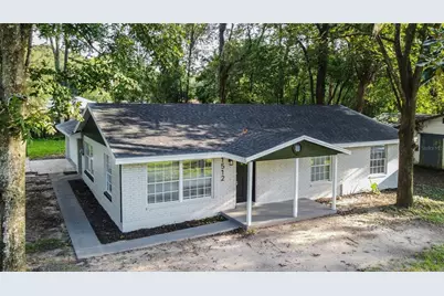 1512 NE 23 Road, Ocala, FL 34470 - Photo 1