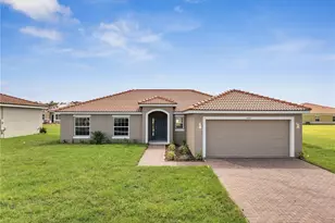 449 Cinnamon Dr, Kissimmee, FL 34759 - Photo 1