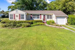 324 Indiana Ave, Saint Cloud, FL 34769 - Photo 1