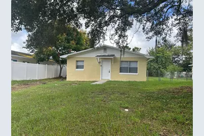 216 Florida Avenue, Dundee, FL 33838 - Photo 1