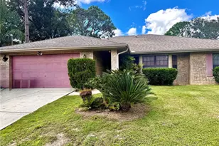 372 Wisteria Ct, Deltona, FL 32738 - Photo 1