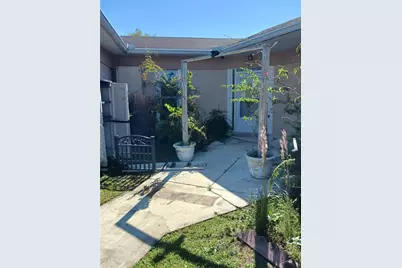 417 Club Circle, Lakeshore, FL 33854 - Photo 1