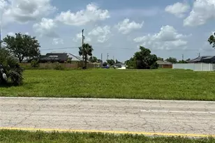 2213 Kismet Pkwy E, Cape Coral, FL 33909 - Photo 1