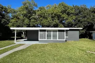 206 Poinciana Cir, Kissimmee, FL 34744 - Photo 1