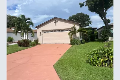 1829 Nicaragua Way NE, Winter Haven, FL 33881 - Photo 1