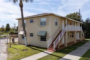 726 Michigan Ct, Saint Cloud, FL 34769 - Photo 1