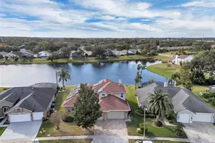 2626 Raccoon Run Ln, Orlando, FL 32837 - Photo 1