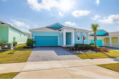 995 Fiesta Key Circle, Lady Lake, FL 32159 - Photo 1