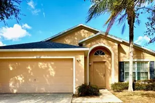 2281 Royal Ridge Dr, Davenport, FL 33896 - Photo 1