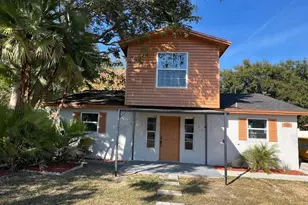 1731 Ave C NE, Winter Haven, FL 33881 - Photo 1