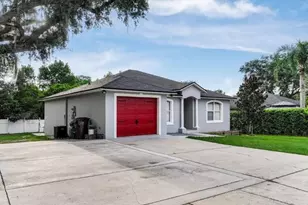 732 S 16th St, Haines City, FL 33844 - Photo 1