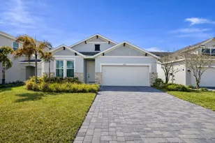 975 Vineyard Rdg Rd, Minneola, FL 34715 - Photo 1