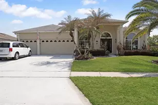 215 Strathmore Cir, Kissimmee, FL 34744 - Photo 1