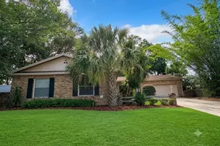 719 Kewannee Trail, Maitland, FL 32751 - Photo 1