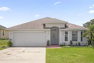 1747 Pompano Dr, Kissimmee, FL 34759 - Photo 1
