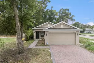 520 S Kentucky Ave, Deland, FL 32724 - Photo 1