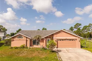 642 Madrid Dr, Kissimmee, FL 34758 - Photo 1