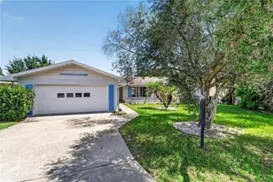 118 Browning Cir, Winter Haven, FL 33884 - Photo 1