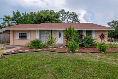 8009 Woodvine Place, Tampa, FL 33615 - Photo 1