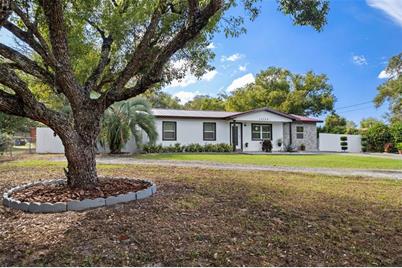 13309 Lewis Gallagher Rd, Dover, FL 33527 - MLS T3413160 - Coldwell Banker