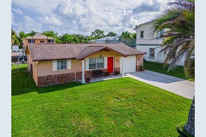7629 Hatteras Drive, Hudson, FL 34667 - Photo 1