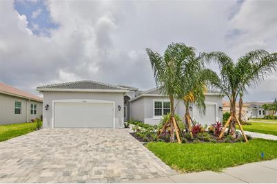 15309 Valencia Del Sol Street, Wimauma, FL 33598 - Photo 1