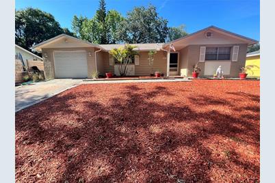 1312 Paddock Court, Tarpon Springs, FL 34689 - Photo 1