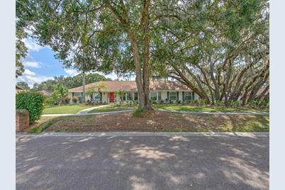 2511 Laurelwood Lane, Valrico, FL 33596 - Photo 1