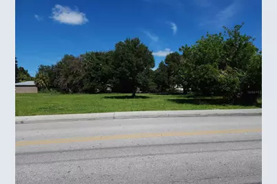 612 13th Avenue W, Bradenton, FL 34205 - Photo 1