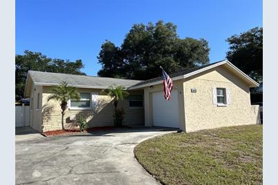 2655 21st Avenue SW, Largo, FL 33774 - Photo 1