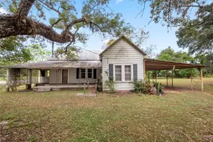 6106 Pine Ave NW, Lakeland, FL 33810 - Photo 1